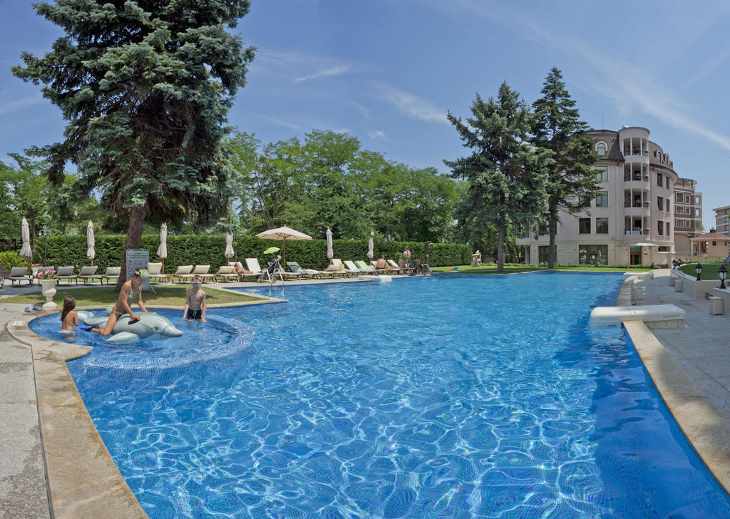 سينتس قسطنطين وهيلينا Purple Star Apartments المظهر الخارجي الصورة